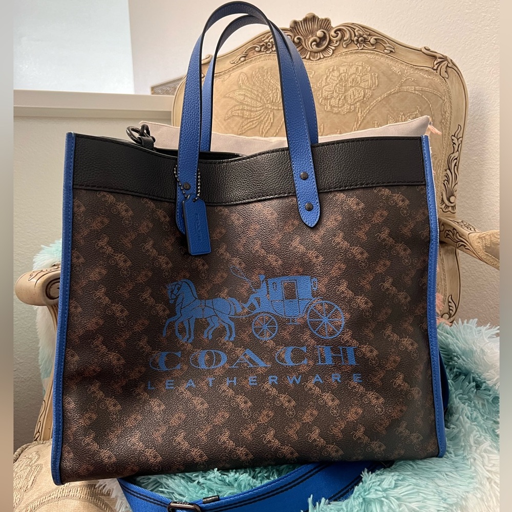 Coach Field Tote 40